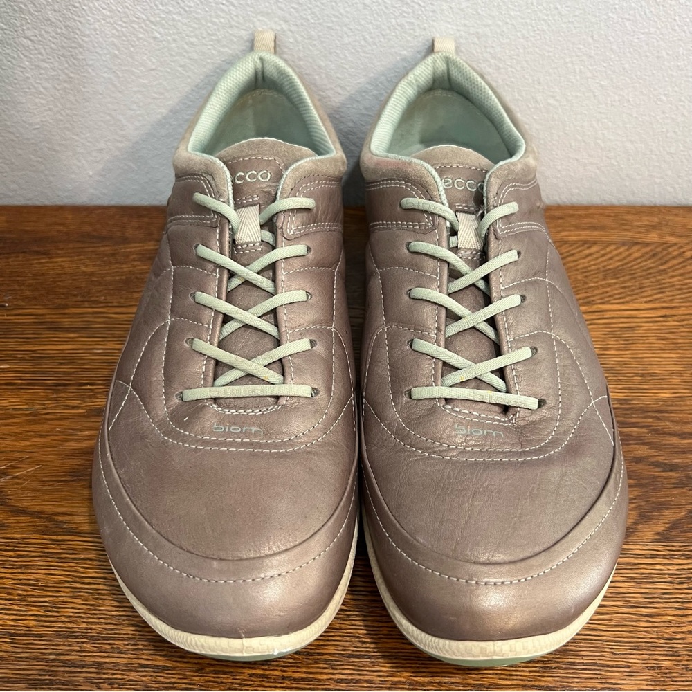 ECCO Biom Grip Natural Motion Leather Shoes Gray with Blue Laces women’s 10.5